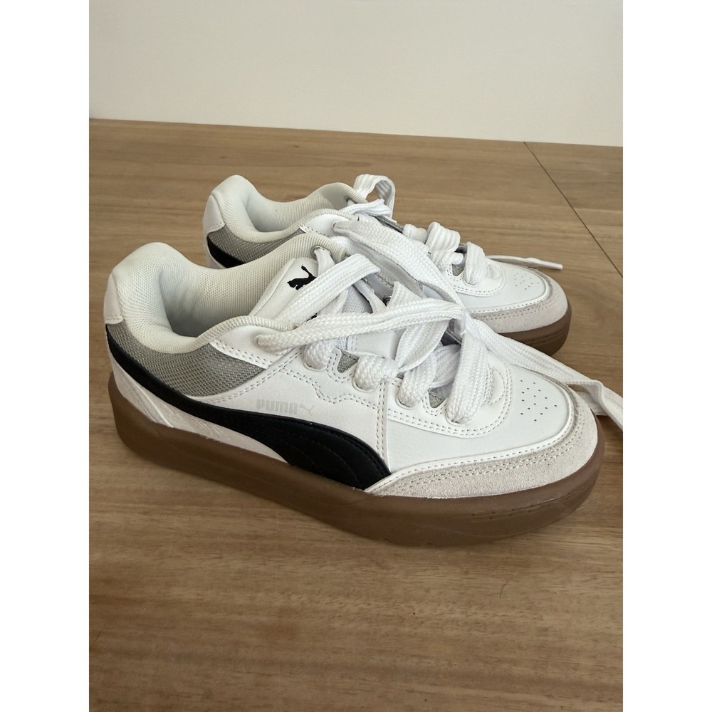 PUMA Park Lifestyle SK8 Big Kids Sneakers White Black Gum‎ Size 4 Women 5.5